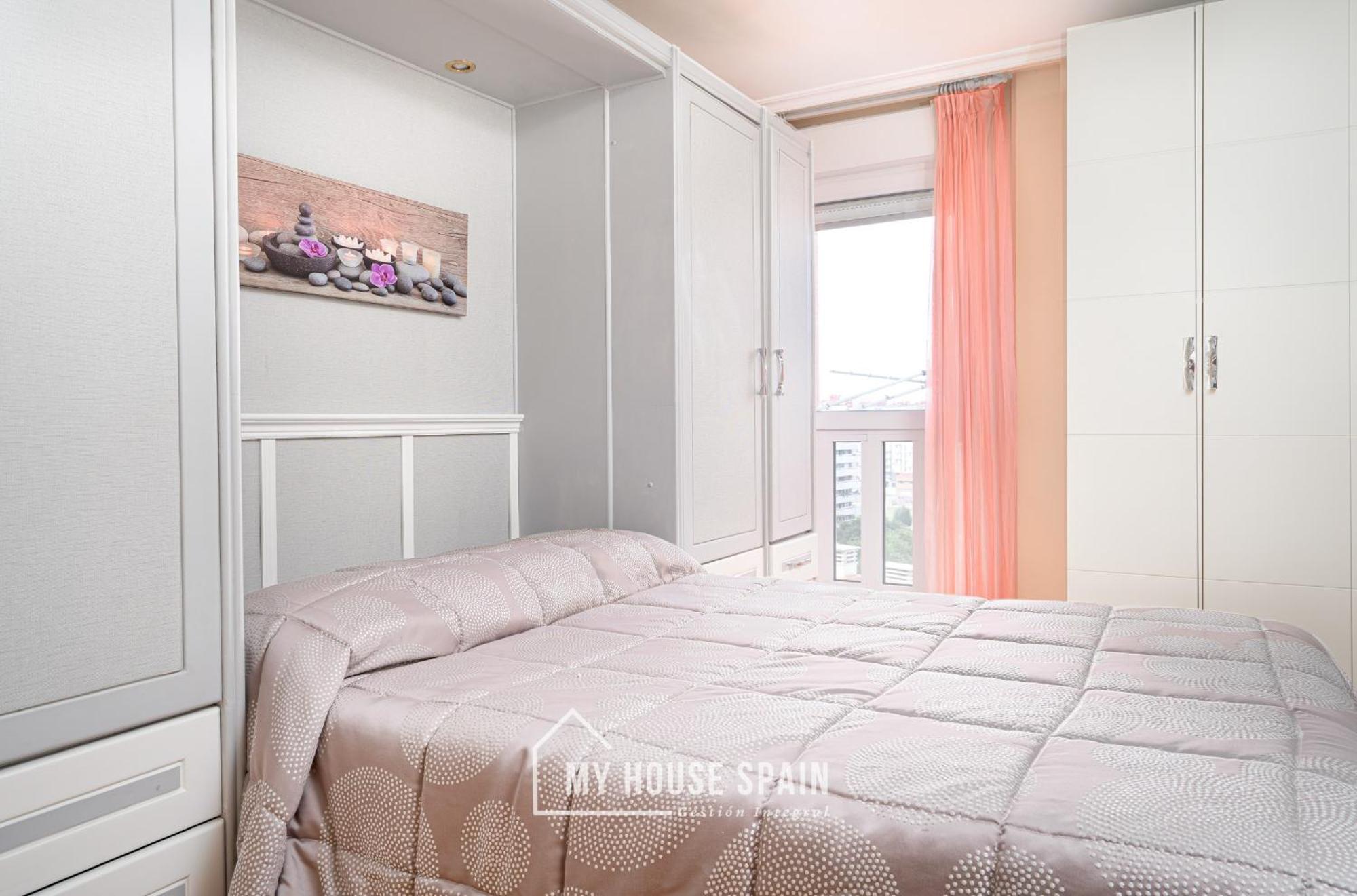 Myhousespain - Amplio Apartamento Con Vistas En Pleno Centro Gijon Exterior photo
