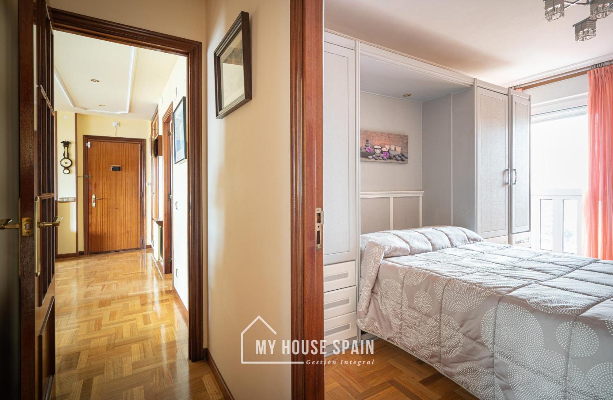Myhousespain - Amplio Apartamento Con Vistas En Pleno Centro Gijon Exterior photo
